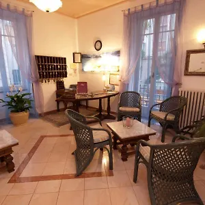 Hotel Experia ***