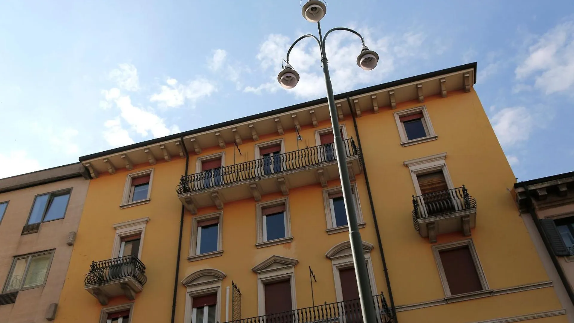 Relais Pensiero contacts